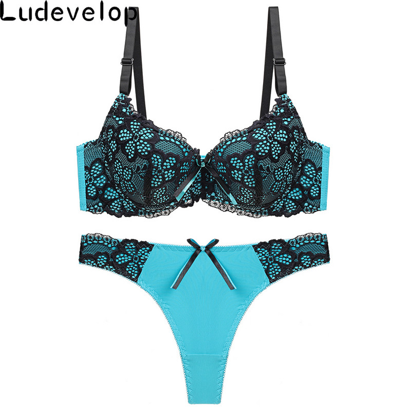 Καλής ποιότητας Σέξι Σετ Εσωρούχων με Κεντητό Σουτιέν ABC Cup Γυναικείο Σετ σουτιέν Push Up Lace Σετ στρινγκ σουτιέν