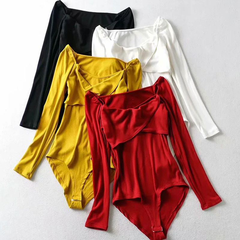 Body pentru femei cu gât încrucișat cu coaste în față