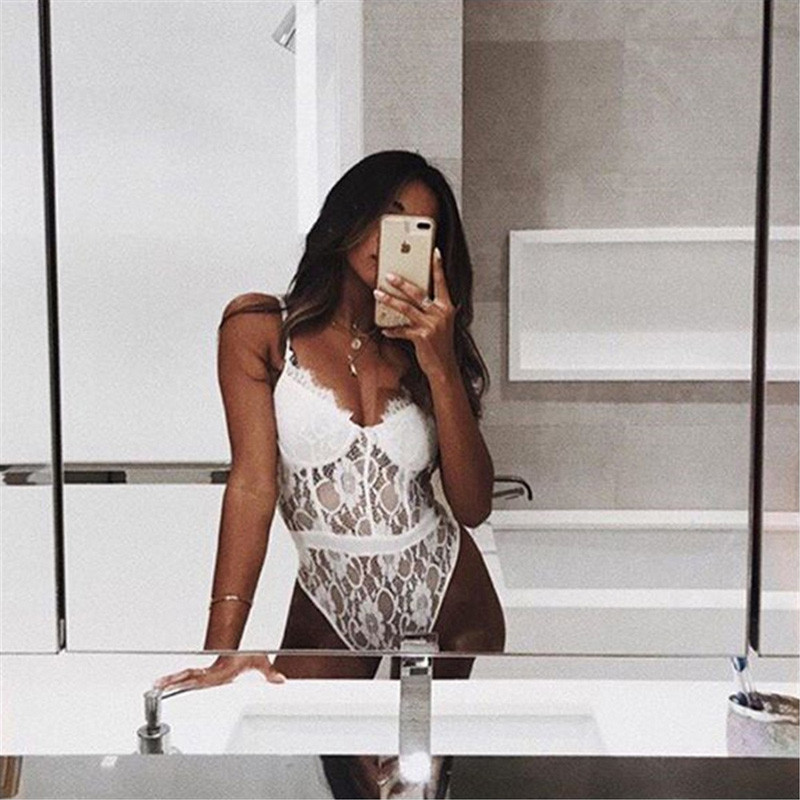 Καλοκαιρινό κορμάκι με δαντέλα 2019 Γυναικείο κορμάκι Hollow Out Bodycon Σέξι ολόσωμο ολόσωμο φόρμες Streetwear