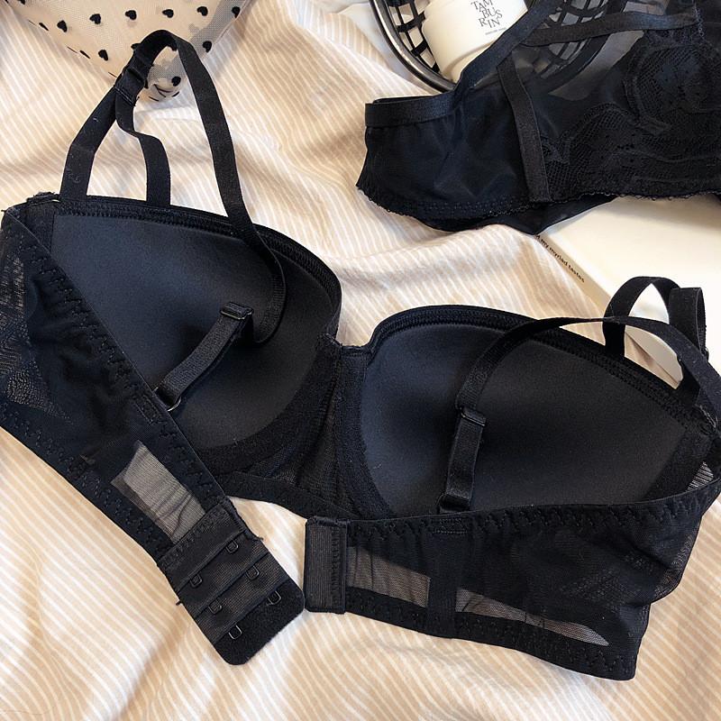 Μεγάλο μέγεθος ABCD 70-85 2022 Νέο Half Cup Γαλλικά σέξι δικτυωτό εσώρουχα Μικρά εσώρουχα δαντέλα Παχύ Push Up Γυναικείο Σετ σουτιέν