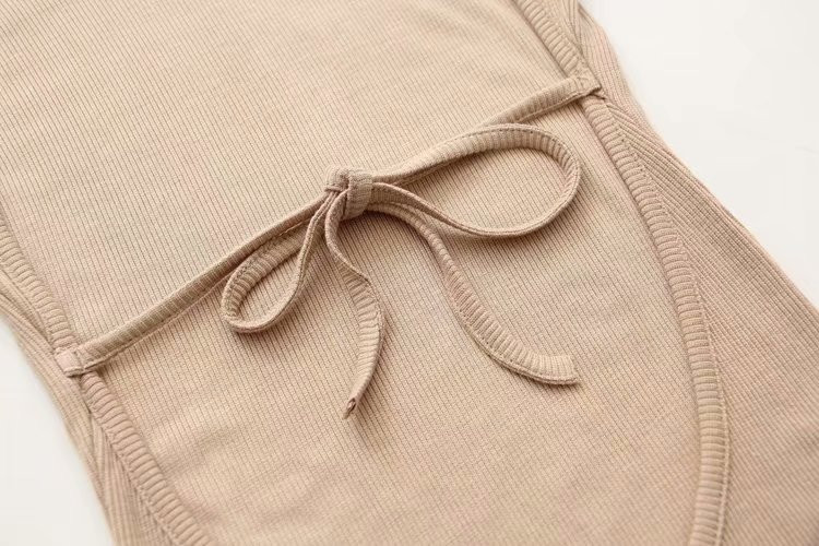 Modni kombinezon Bazaleas Ženski kombinezon s kratkim rukavima Elegantni kombinezon s povezima na kravatu bez leđa Uski bodi Osnovni ženski kombinezon