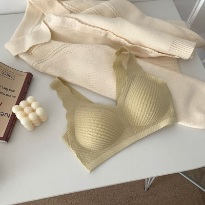 Seksi čipkani prsluk u stilu donjeg rublja od lateksa Djevojke Studentice Slatka mala prsa skupljena sa strane Mlijeko bez čeličnog prstena Jednodijelni sportski grudnjak