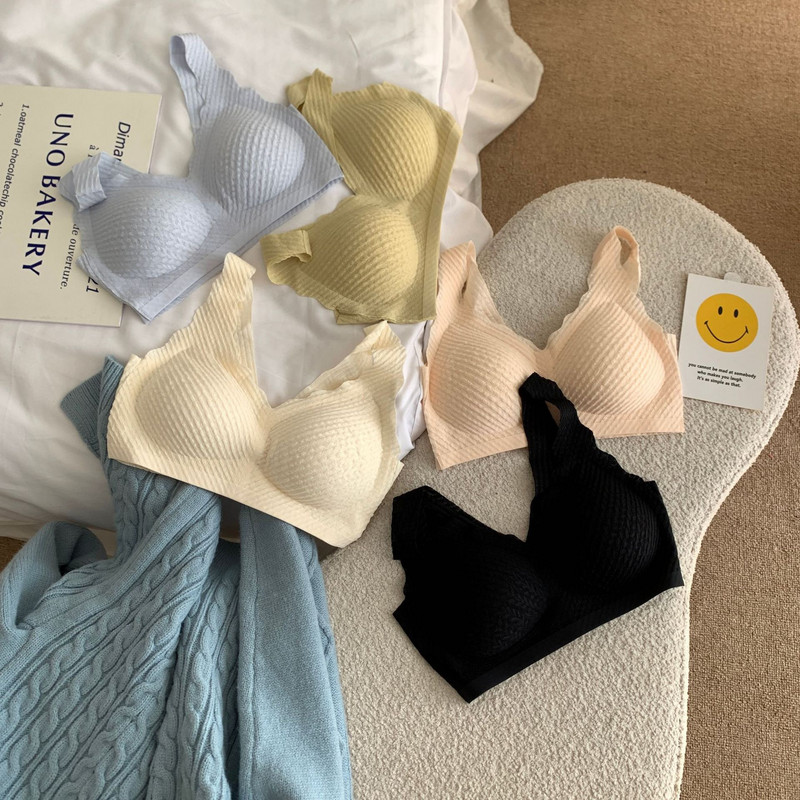 Seksi čipkani prsluk u stilu donjeg rublja od lateksa Djevojke Studentice Slatka mala prsa skupljena sa strane Mlijeko bez čeličnog prstena Jednodijelni sportski grudnjak