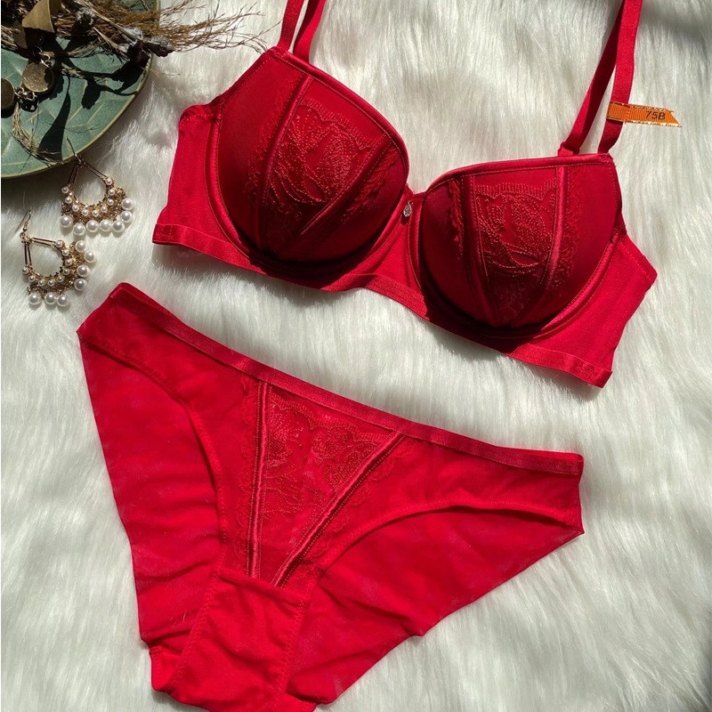 Σέξι κέντημα Push Up Σουτιέν και κιλότες Εσώρουχα με δαντέλα οικεία Γυναικεία Όμορφα εσώρουχα BCD Cup Νέες παραλαβές