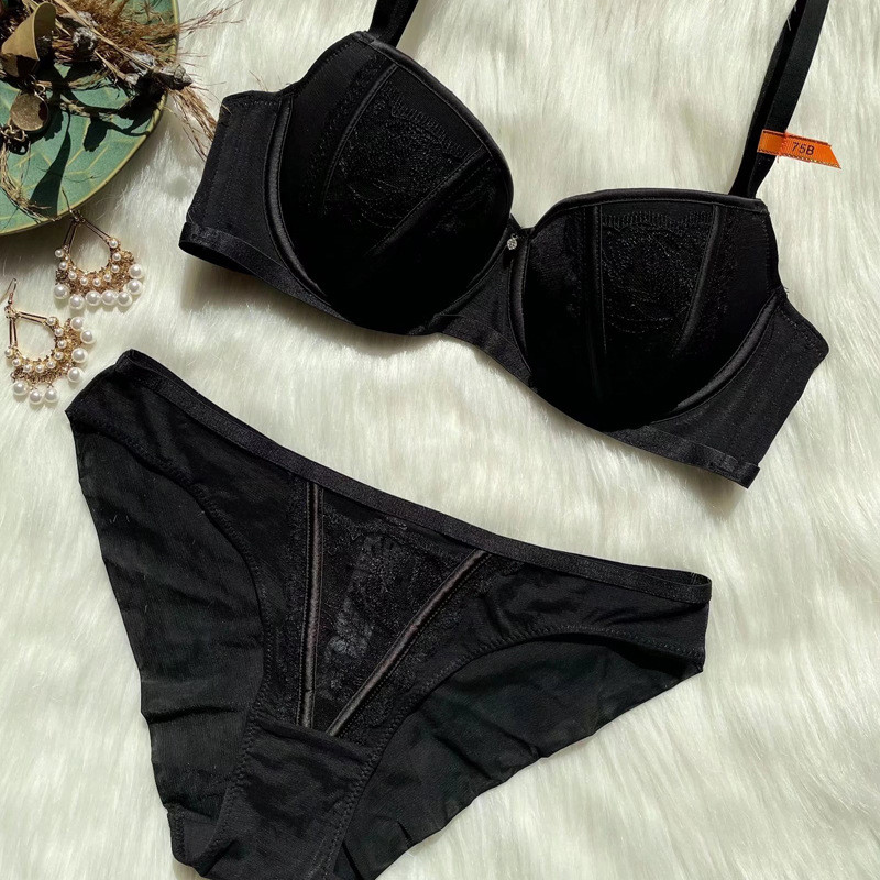 Σέξι κέντημα Push Up Σουτιέν και κιλότες Εσώρουχα με δαντέλα οικεία Γυναικεία Όμορφα εσώρουχα BCD Cup Νέες παραλαβές