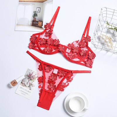 Set de lenjerie sexy din dantelă Floral Sutien transparent Chiloți Lenjerie de noapte Lenjerie de corp roz transparentă Femei Broderie Sheer Underwear Sex