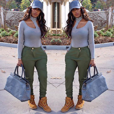 νέο φθινοπωρινό γυναικείο σέξι λεπτή κοντή φόρμα από βαμβάκι romper ροζ κόκκινο μαύρο γκρι κορμάκι με μακρυμάνικο ζιβάγκο Playsuit