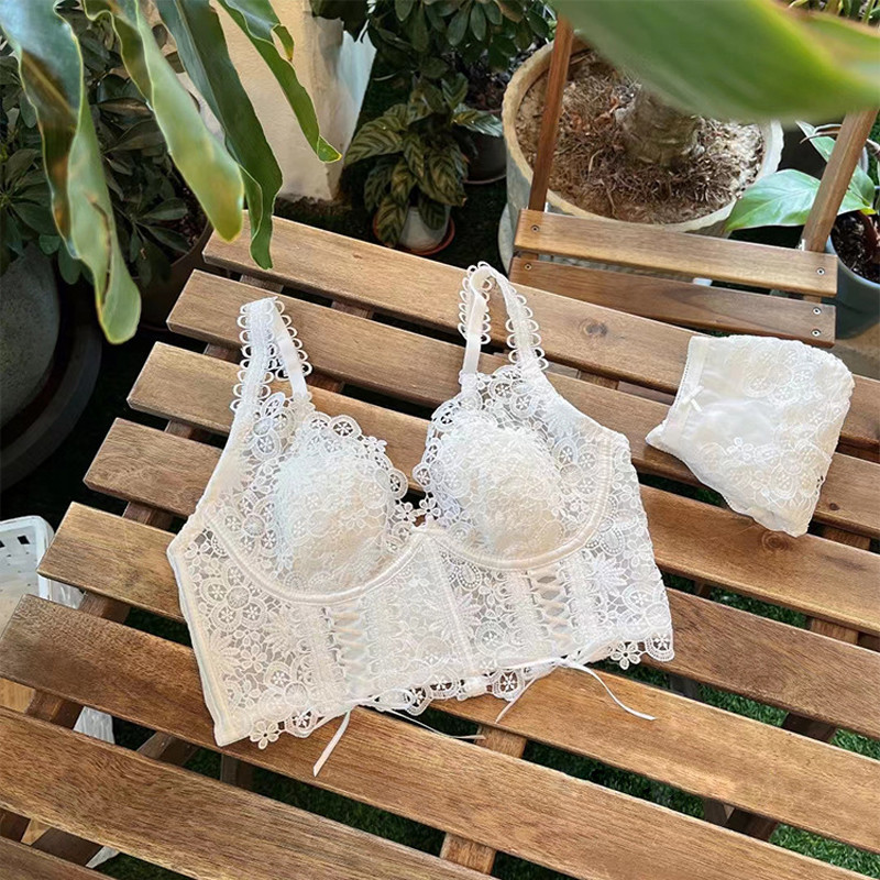 TERMEZY Set de lenjerie ultra subțire de sutien din dantelă franțuzească Lenjerie de corp sexy pentru femei Sutien subțire de modă Set sutien și chiloți Push Up