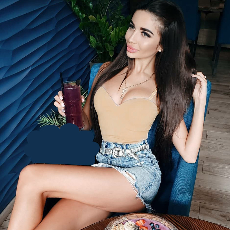 Bodijs ar dziļu v-kaklu spageti siksniņu sieviešu vasaras melnā aprikožu ballīšu klubs seksīgs ielas apģērbs dāmu slaids bodijs 2020