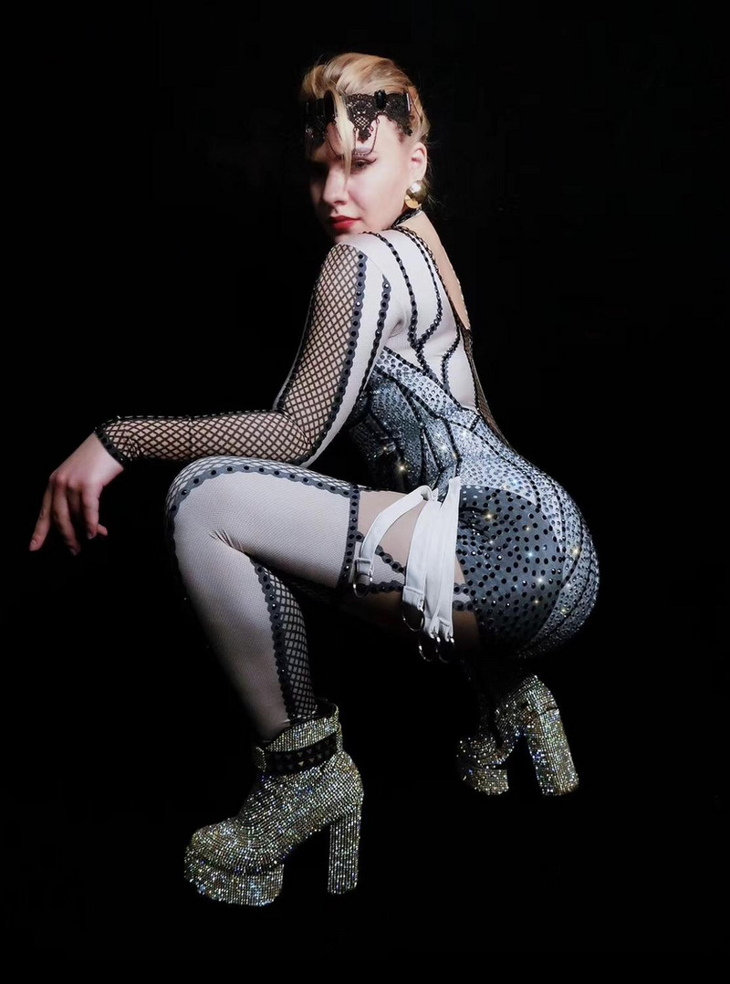 Naiste ööklubi Sexy Stage Nude Stretch Jumpsuit Naislaulja Tantsija Seksikas Retuusid Kostüüm Body Ööklubi peorõivad