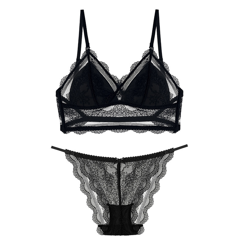 Νέο σέξι δαντέλα 2020 Σετ σουτιέν Μεγάλο εξώπλατο σουτιέν με λεπτές χιαστί λουράκια Halter Τρίγωνο σουτιέν και Σετ στρινγκ Εσώρουχα Γυναικεία εσώρουχα Καλοκαίρι