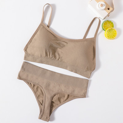 Γυναικείο Σετ σουτιέν και εσώρουχα χωρίς ραφές Ψηλόμεση στρινγκ Εσώρουχα Σέξι σετ εσωρούχων χωρίς πλάτη Ασύρματο σουτιέν Γυναικείο σουτιέν με σωλήνες