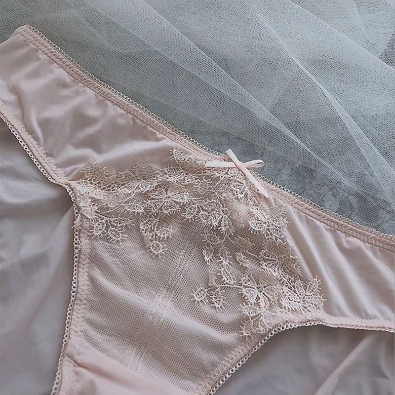 Set de lenjerie de corp fără cusături Sutien Push Up pentru femei Sutien din plasă sexy fără sârmă Set sutien și chiloți Lenjerie intimă confortabilă pentru femei