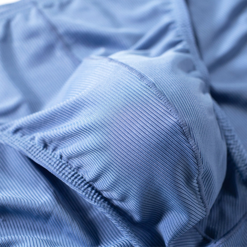 Aluspesu Meeste Seksikad õhukesed Meestepüksid Ice Silk U Kumerad Meestele Hingavad bikiinipüksid Madala vöökohaga aluspüksid Kiiresti kuivavad aluspüksid