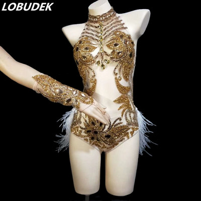 Σέξι εξώπλατο χρυσό στρας με φτερά κορμάκι αμάνικο διαφανές κοστούμι νυχτερινού κλαμπ DJ Lady Team Dance κοστούμι