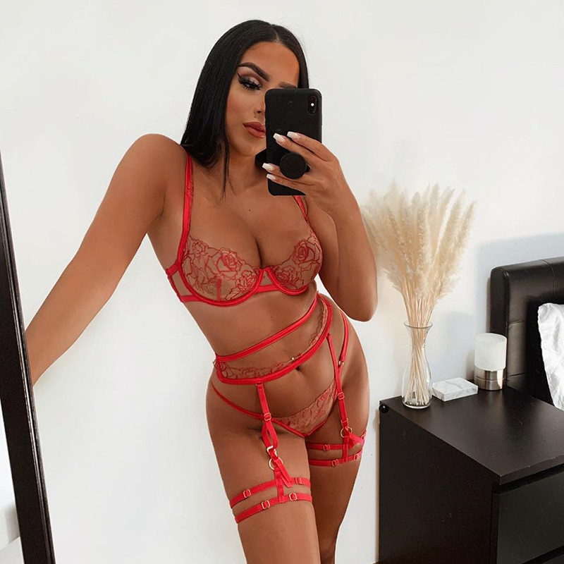 Ellolace Seksikas Tikand Pesu Läbipaistev Push Up Aluspesu Komplekt Underwire Rinnahoidjad Sukapaelad ja stringid Eksootilised uhked püksikute komplektid