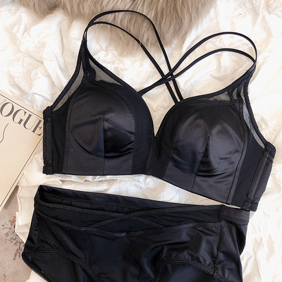 Wriufred Kerge luksuslik satiinpesu ilma terasrõngata väike rinnakorv seksikas rinnahoidja pehme topp õhuke alumine paks aluspesu komplekt