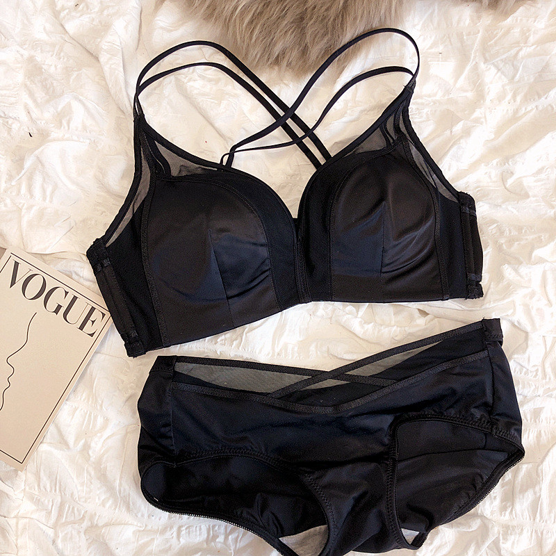 Wriufred Kerge luksuslik satiinpesu ilma terasrõngata väike rinnakorv seksikas rinnahoidja pehme topp õhuke alumine paks aluspesu komplekt