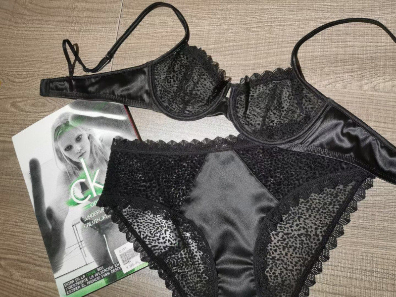 Wriufred Set de lenjerie cu imprimeu de leopard flocat, tentație de perspectivă sexy, set de sutien ultra-subțire, set de lenjerie intimă pentru femei