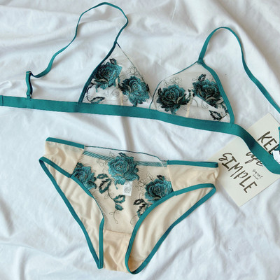 Εξαιρετικά λεπτά κεντημένα σετ εσωρούχων σε στυλ χωρίς ατσάλινο σουτιέν εσώρουχα που ταιριάζουν ελαφρύ καλοκαιρινό μικρό μπραλέ μονής στρώσης