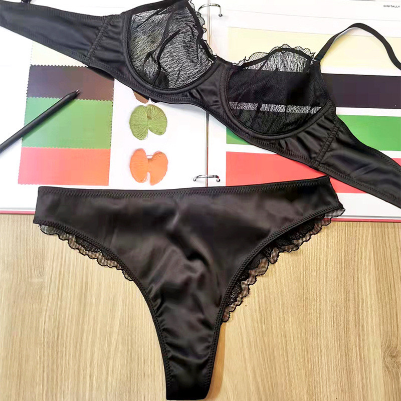 Lenjerie de corp nou model de carte sexy din plasă de lenjerie din dantelă cu set de pantaloni femei bralette cu inel de oțel adunați set sutien respirabil