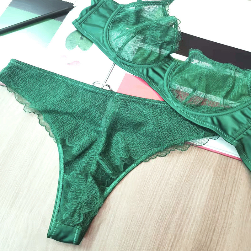 Lenjerie de corp nou model de carte sexy din plasă de lenjerie din dantelă cu set de pantaloni femei bralette cu inel de oțel adunați set sutien respirabil