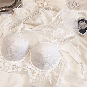 Κόκκινη γάζα με κέντημα από πάνω λεπτό παχύ στο κάτω μέρος Μικρό στήθος Push Up σουτιέν και εσώρουχα Σέξι γυναικεία εσώρουχα μεγάλο μέγεθος