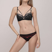 Seksikas naistepesukomplekt, kaheosaline rinnahoidja, madala vöökohaga aluspüksid, pitspüksid, rihmaga aluspesu naistele