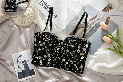 High Street naiste 2021. aasta uus moetikandiga tikitud 3D kroonleht rinnahoidja, kärbitud topid Naiste õhuke aluspesu Y1150