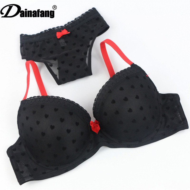 2021 VS Womens Sense Of εσώρουχα Διαφανές φόρεμα BC Cup Push Up Σετ σουτιέν Σέξι δαντέλα Γυναικεία εσώρουχα σε συν μέγεθος