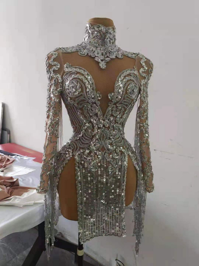 Sjajna srebrna haljina s resicama s resicama Ženska noćna haljina za noćni klub Deep V Perspective Haljina s resama s visokim prorezom Haljina za latinske plesove