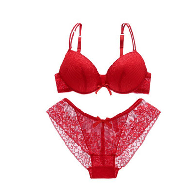Femme aluspesukomplekt Seksikad aluspüksid pitspesu Push Up õhuke 3/4 tassi Bralette õõnsad püksid Rinnahoidja aluspüksid Beauty Tagasi Ülemine Altpoolt