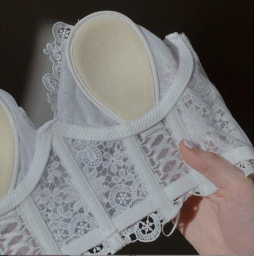 Sexy crop top aproce pret nokarenu apakšveļa mazas krūtis lielas krūšturi tuvplāna krūtis ārējais apģērbs korsetes mežģīnes push up krūšturis