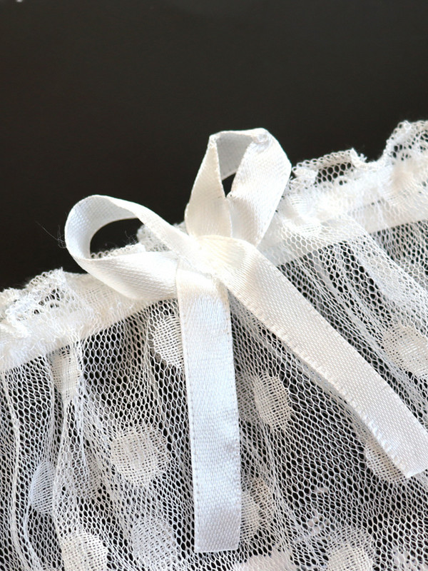 Νέο σέξι εσώρουχα ερωτικά εσώρουχα Polka Dot Mesh Frill Trim Lace σετ εσωρούχων δαντέλα αόρατο σετ σουτιέν για γυναίκες