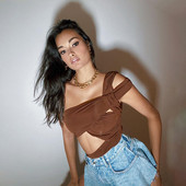 BKLD 2021, kevad, uued naisterõivad, varrukateta, ühe õlaga bodi, moodne seksikas seljata õõnes keharõivad