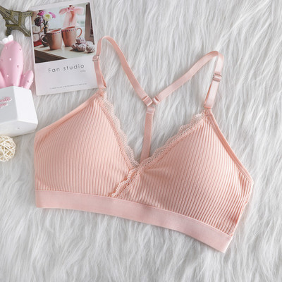 Βαμβακερή σφεντόνα Όμορφο σουτιέν κοριτσιού στο πίσω μέρος Κορίτσι χωρίς ατσάλι Αθλητικό τυλιγμένο στήθος Φοιτητική κοπέλα Μαζέψτε λεπτό σουτιέν με λουράκι