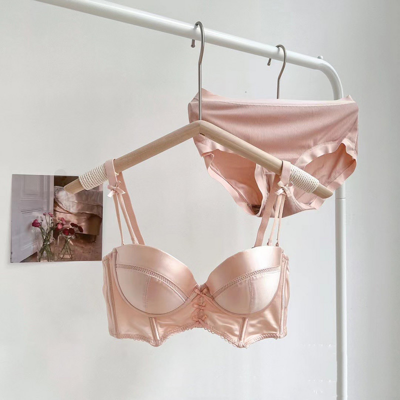 Pooltass Retro stiilis Olkaimeta rinnahoidja aluspüksid Komplektid Naiste Seksikas Aluspesu Väike rinnakorv Push Up Paks puuvillane pesu Tüdrukutele Intiimsed