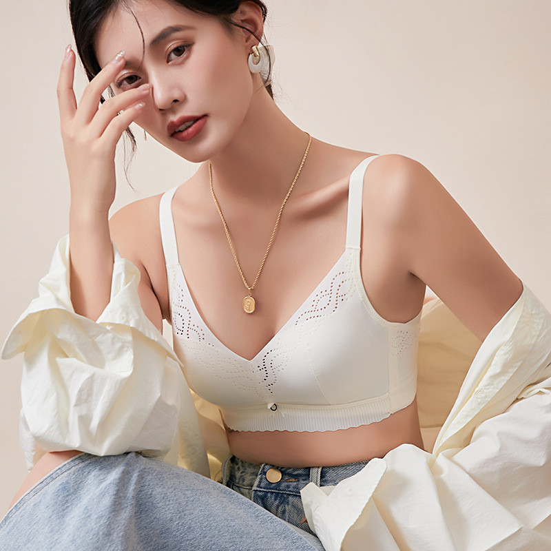 Σουτιέν για γυναίκες Μικρό στήθος Mulberry Silk Lining Model Show σουτιέν χωρίς προσαρμογή κάτω καλωδίου Λεπτή Comfort Push Up Bralette