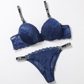 Set sutien Push Up Set sutien și chiloți din dantelă Set de lenjerie în V adânc de broderie pentru femei sexy Lenjerie intima destul de bună calitate