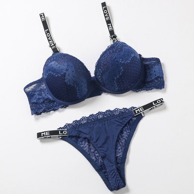 Set sutien Push Up Set sutien și chiloți din dantelă Set de lenjerie în V adânc de broderie pentru femei sexy Lenjerie intima destul de bună calitate