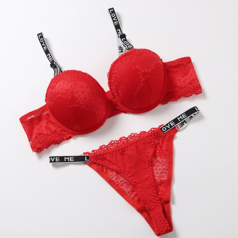Set sutien Push Up Set sutien și chiloți din dantelă Set de lenjerie în V adânc de broderie pentru femei sexy Lenjerie intima destul de bună calitate