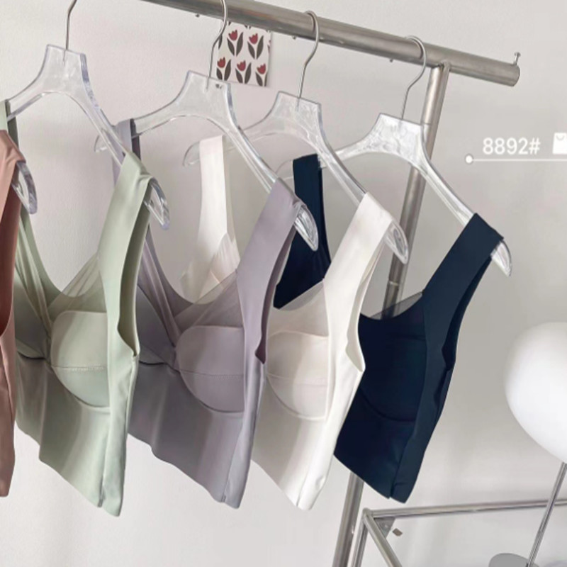 Uus õmblusteta jääsiidist ilus seljaosa, keskmise pikkusega põhjaga aluspesu mittetundlik fikseeritud topsümbris rinnahoidja seksikas võrguga naiste rinnahoidja