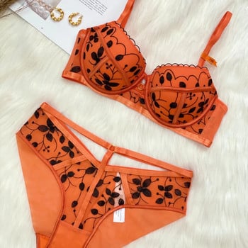 Emboridery Floral Hollow Out Medium Thick Cup Push Up Сутиен и бикини Комплект бельо с дантела Дамско секси бельо BCD чашка