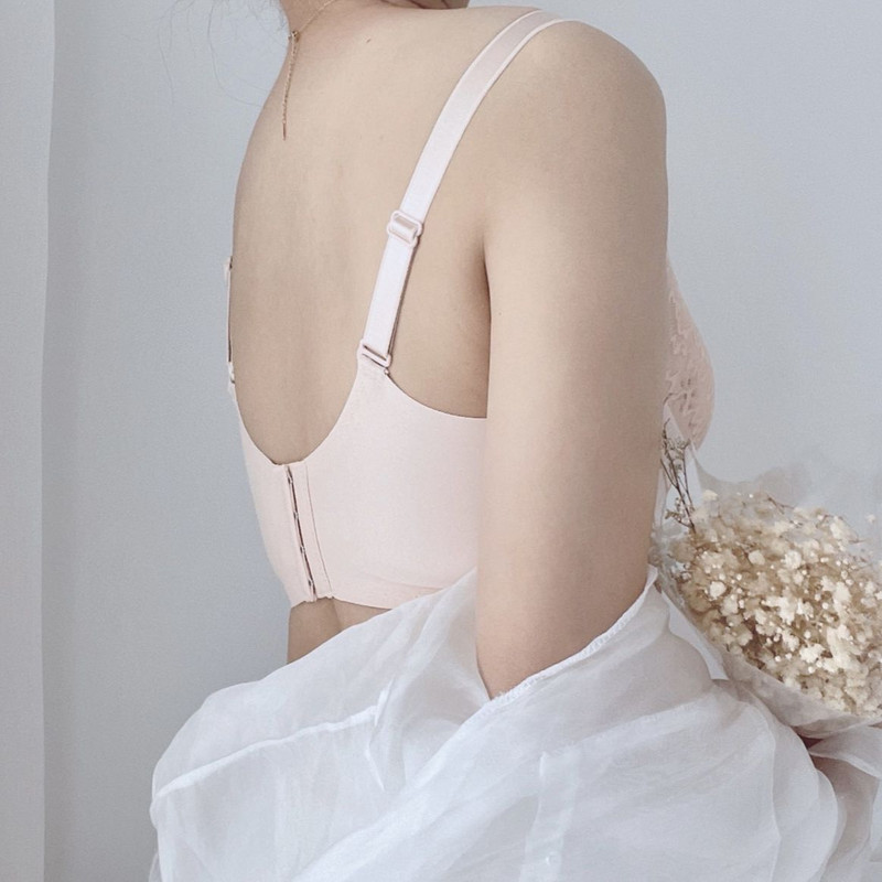 Απλή νέα κούπα με τρύπα που αναπνέει χωρίς ίχνη γυναικεία εσώρουχα κατά της χαλάρωσης, σέξι δαντελένιο κοριτσίστικο σουτιέν