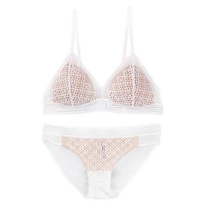 Σέξι Hollow Out Lace Triangle σουτιέν και εσώρουχα Σετ εσώρουχα Soft Thin Cup Ασύρματο γαλλικό σουτιέν Γυναικεία εσώρουχα 2020 Νέο