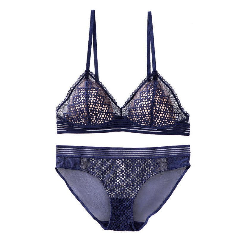 Σέξι Hollow Out Lace Triangle σουτιέν και εσώρουχα Σετ εσώρουχα Soft Thin Cup Ασύρματο γαλλικό σουτιέν Γυναικεία εσώρουχα 2020 Νέο