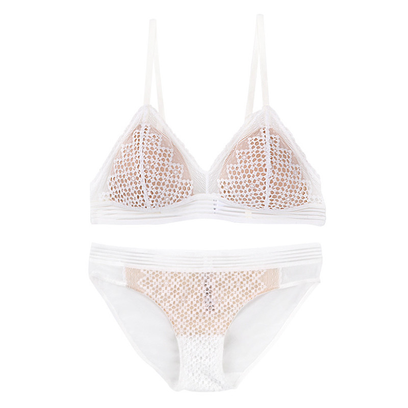 Σέξι Hollow Out Lace Triangle σουτιέν και εσώρουχα Σετ εσώρουχα Soft Thin Cup Ασύρματο γαλλικό σουτιέν Γυναικεία εσώρουχα 2020 Νέο