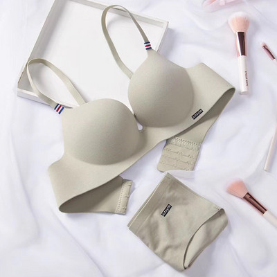 Seksikad sügavad U-rinnahoidjad naistele Push Up naistepesu Õmblusteta juhtmevaba Bralette Mood Mugav rinnahoidja Naiste aluspesu Intiimsed