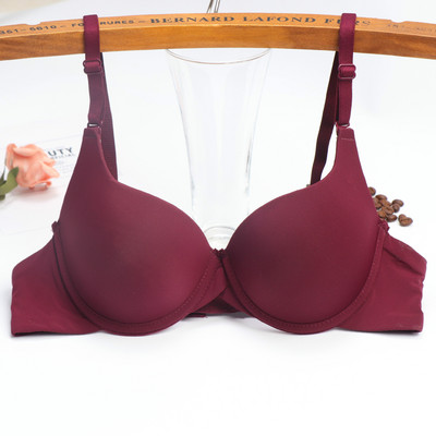 Naiste Push Up rinnahoidja B cup Wireless Bralette Smooth Bras top aluspesu 109