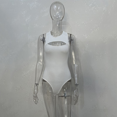 YiDuo 2022 Proljetni seksi bodi bez rukava Ženski o-izrez izrezani bijeli osnovni gornji dio tijela Modni ulični bodi Crni kombinezon